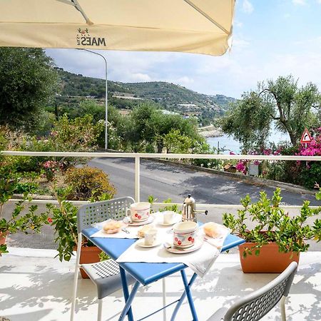 Casa Stella Apartment San Lorenzo al Mare Ngoại thất bức ảnh